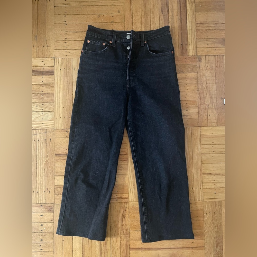 Levi’s Ribcage Jeans